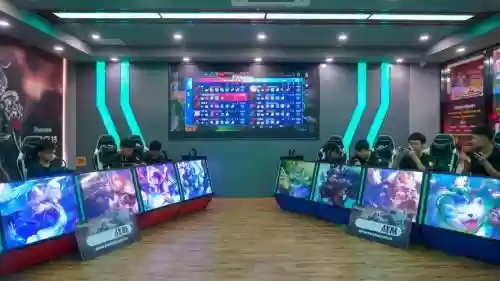 电竞装备大学，电竞专业学院插图1