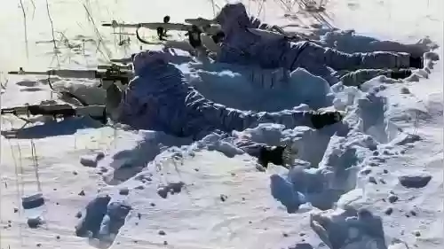 雪地狙击武器怎样用，雪地狙击试炼关怎么过插图