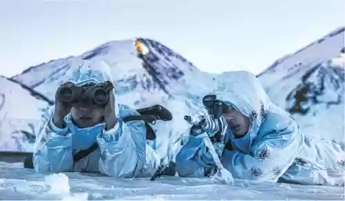 雪地狙击武器怎样用，雪地狙击试炼关怎么过插图1